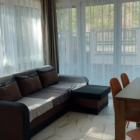 Balatoni Aranyparti Apartment Siofok