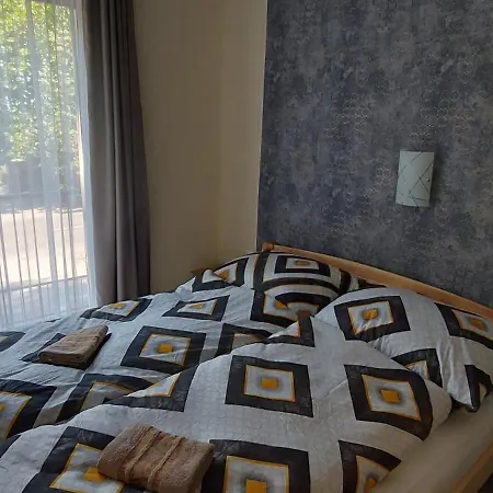 Balatoni Aranyparti Apartment Siofok