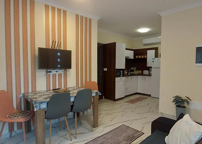 Balatoni Aranyparti Apartment *
